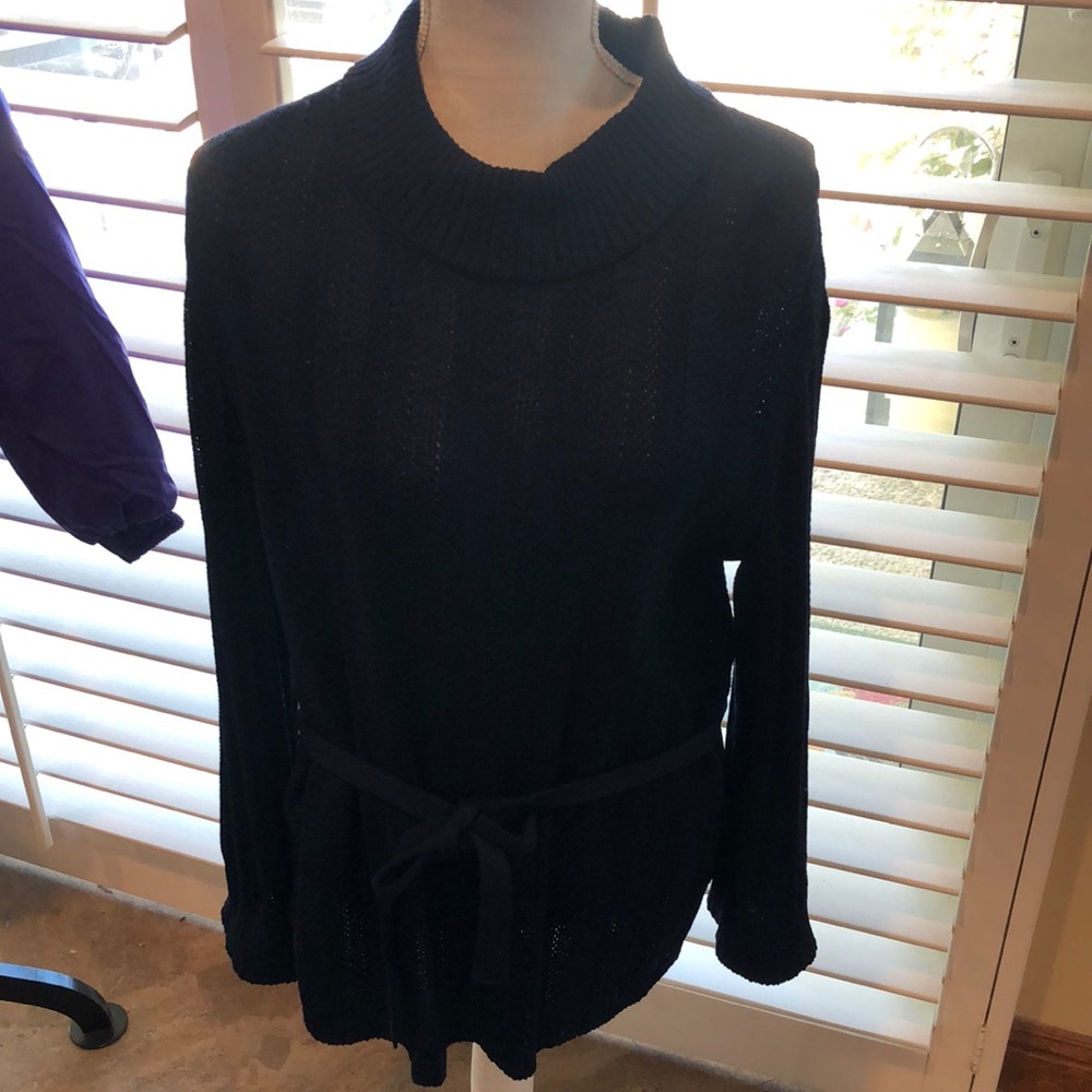 St. John Collection navy blue sweater with tie belt . Nice cozy basic.